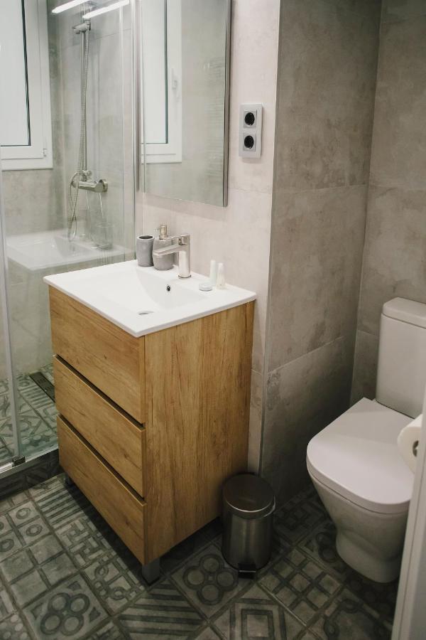 Bbarcelona Fira Superior Flats Apartment ภายนอก รูปภาพ