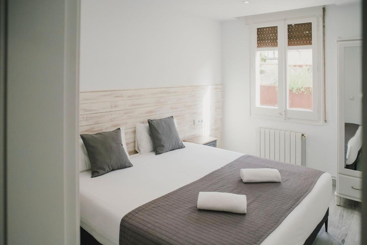Bbarcelona Fira Superior Flats Apartment ภายนอก รูปภาพ