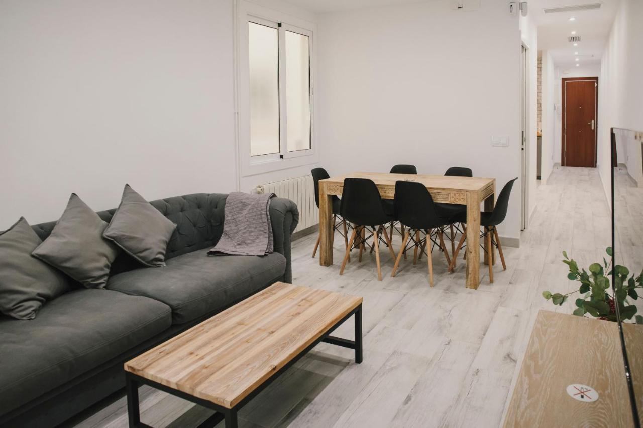 Bbarcelona Fira Superior Flats Apartment ภายนอก รูปภาพ