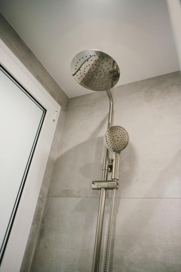 Bbarcelona Fira Superior Flats Apartment ภายนอก รูปภาพ