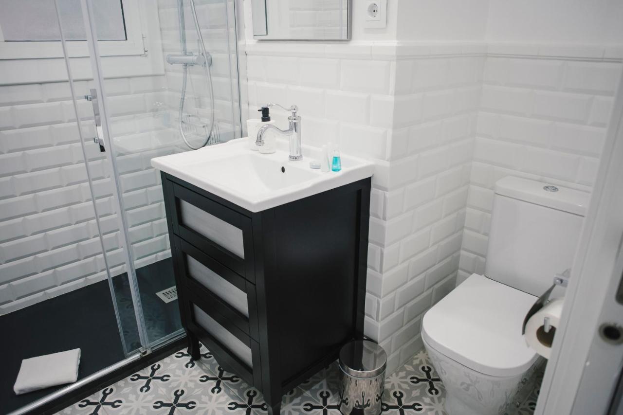 Bbarcelona Fira Superior Flats Apartment ภายนอก รูปภาพ