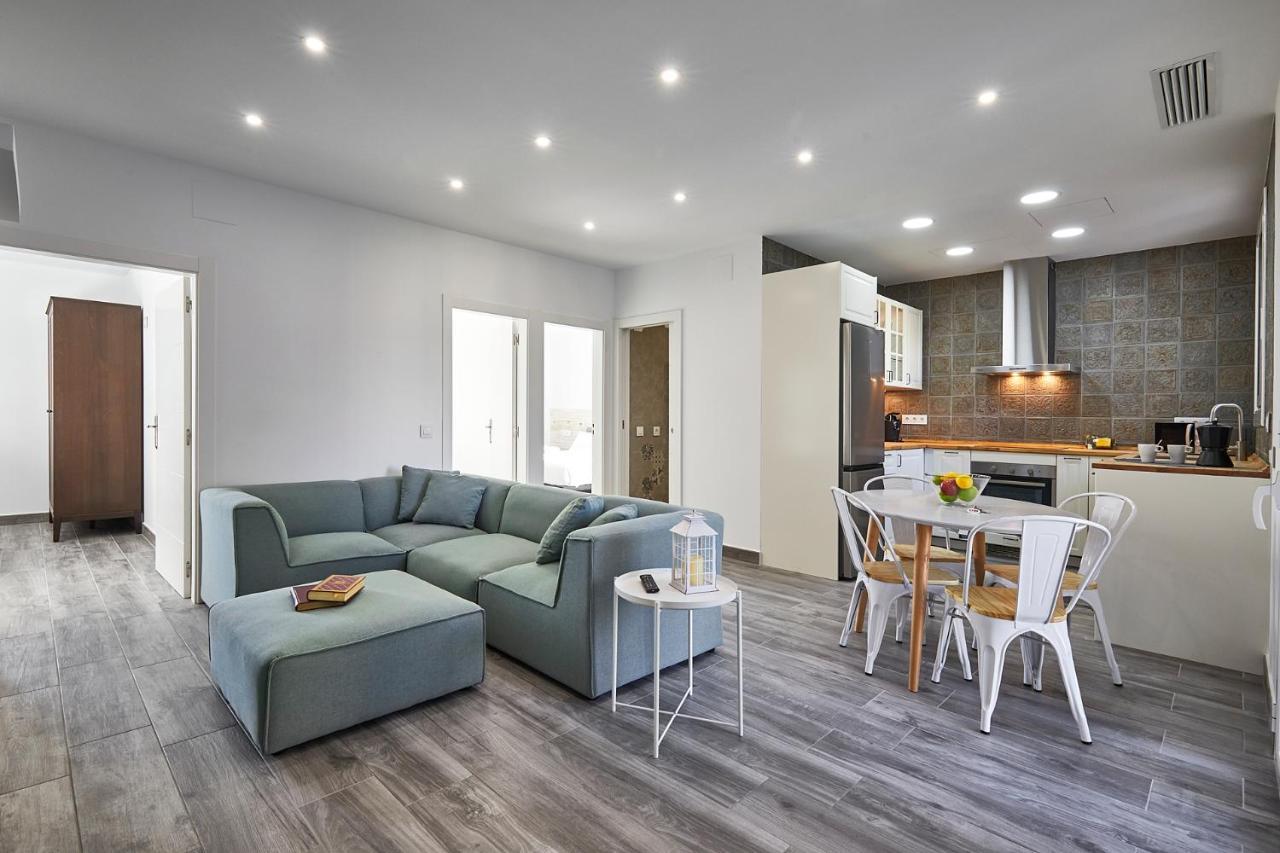 Bbarcelona Fira Superior Flats Apartment ภายนอก รูปภาพ